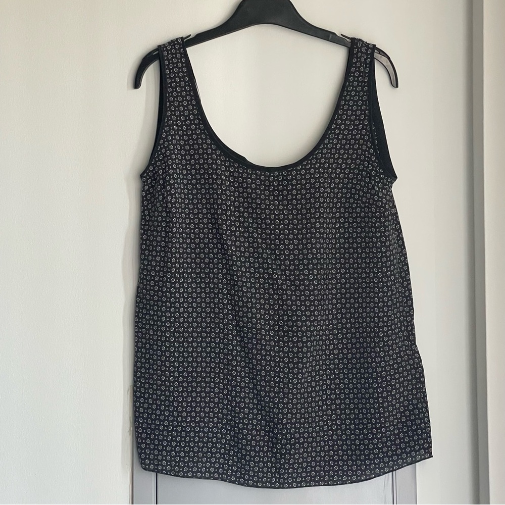 MASSIMO DUTTI Black 100% Silk Sleeveless Blouse